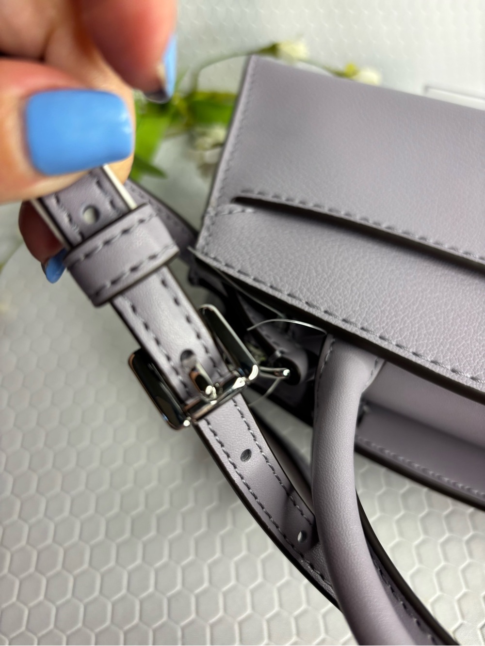 Michael Kors Lavender Purple Satchel Bag - Picture 5 of 12